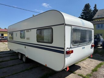 Velký karavan na pevné stání - 3
