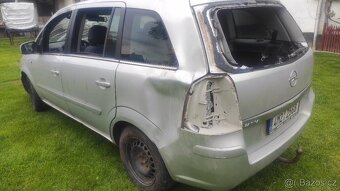 Opel Zafira 1.6i - 3