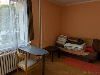 Pronájem bytu 1+kk, 24 m² Hálkova, Opava - 3