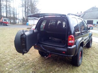 Jeep 2,5 TD - 3