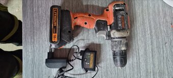 Aku vrtací šroubovák Black and Decker - 3