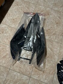 Plasty nové Husaberg - 3