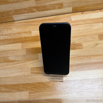 iPhone 12 128GB modrý (12 měsíců záruka) - 3