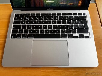 MacBook Air M1 8GB RAM 256 GB SSD - 3