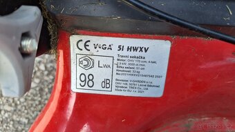 Benzínová sekačka s pojezdem VEGA 51 HWXV - 3