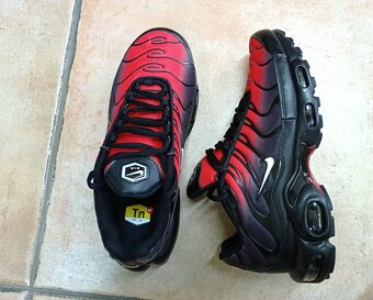 NOVÉ tenisky Nike Air Max Plus TN - 41 - 3