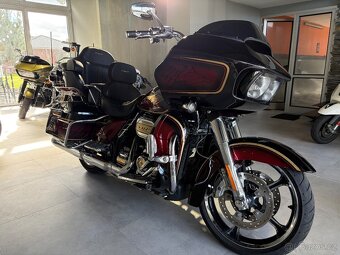 Harley Davidson Road Glide CVO 120 Anniversary - 3