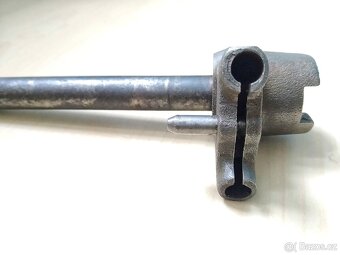 Řadící hřídel s unašečem Jawa 250/350 panelka - 3