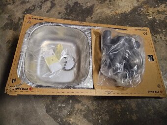 Nový kuchyňský dřez Pyramis - 3