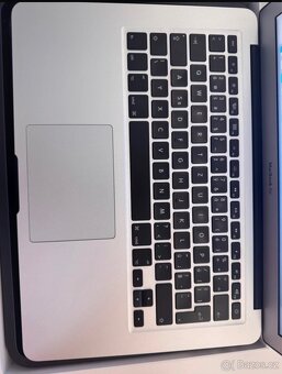 MacBook Air 13 2017 - 3