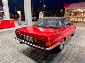 Mercedes-Benz w 107  500 sl - 3