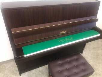 Prodám pianino PETROF - 3