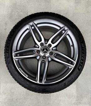 Mercedes R19 AMG z Mercedes E43 E53 W213 Michelin zimní - 3