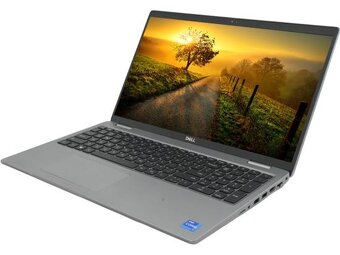 Notebook DELL 5520, velmi kvalitní stav - 3