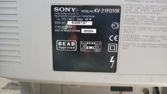 Sony Trinitron - 3