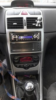 Peugeot 307 - 3