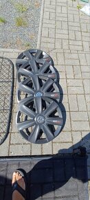 Plechová kola 16 " s policemi - 3