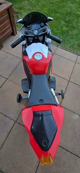 Dětská elektrická motorka BMW S1000 RR ride - on - 3