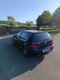 VW Golf 4 - 3
