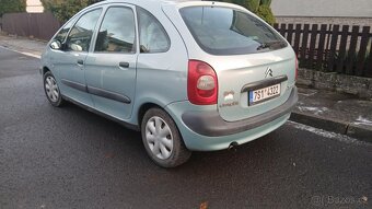 Citroen xsara Picasso 1.8i - 3