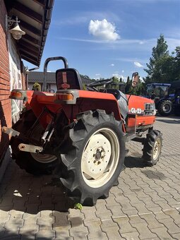 Japonský malotraktor Kubota GL-23, 23 koní - 3