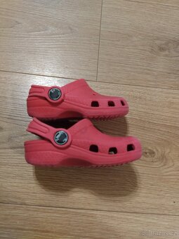 Crocs 20 - 3