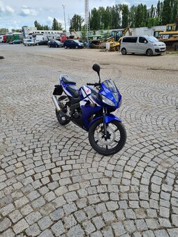 Honda CBR 125 - 3