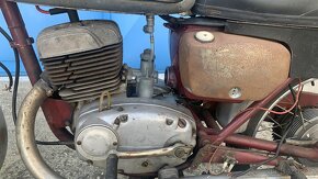 Motocykl ČZ 125 / 476 světlo Aprilia - 3