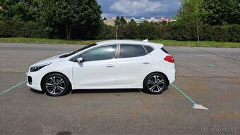 Kia Ceed 1.6 GT line, jen 65tkm, 2x alu, 1. majitel, TOP - 3