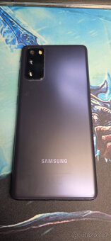 Samsung Galaxy S20 FE 5G + spigen - 3