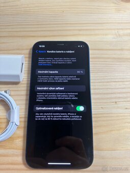 Apple iPhone 12 64GB - 3