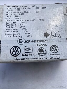Brzdové destičky s senzorem JZW698151 - originál - 3