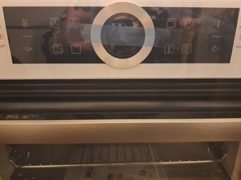 Nová vestavná elektrická trouba Bosch s funkcí AutoPilot - 3