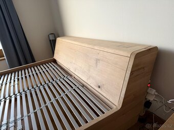 Designová postel z masivu Kobe 160x200cm - 3