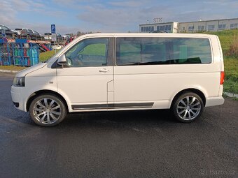 Volkswagen Caravelle T5 2.0 TDI 132 KW. 2010. - 3