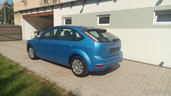 FORD FOCUS 1.6i-74KW-KRASAVEC-benzín - 3