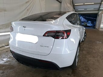 Tesla Model Y Long Range AWD - 1854 - 3