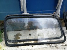 Skla na Škoda 1202 - 3