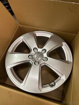 5x112 R17 6,5J ET43 Originál Audi - 3