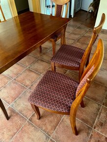 Jídelní stůl + 5 židlí - 3