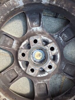 Lita kola 195/65 R15 - 3