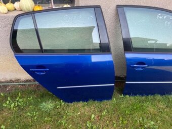 Prodám Dveře VW Golf V hatchback,cena za kus kompletních dve - 3