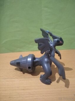 Černý pokemon - 3