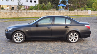 BMW 530xd E60, 170kW, 2006, 429tkm, nové BiLed, automat, TOP - 3