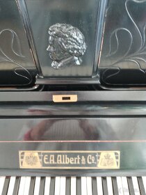 pianino Albert & Co - 3
