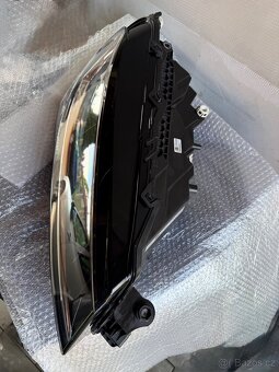 Škoda Superb 3 - pravé světlo Led matrix - 3