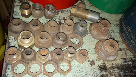 Topenářský materiál - vsuvky na radiátory, kolena, růžice .. - 3
