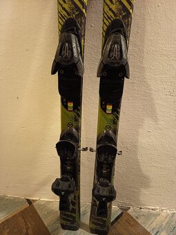 Prodám dětské lyže ATOMIC - 3