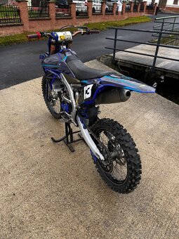 Yamaha YZF250 - 3