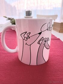 Bílý hrnek s chrty - 3